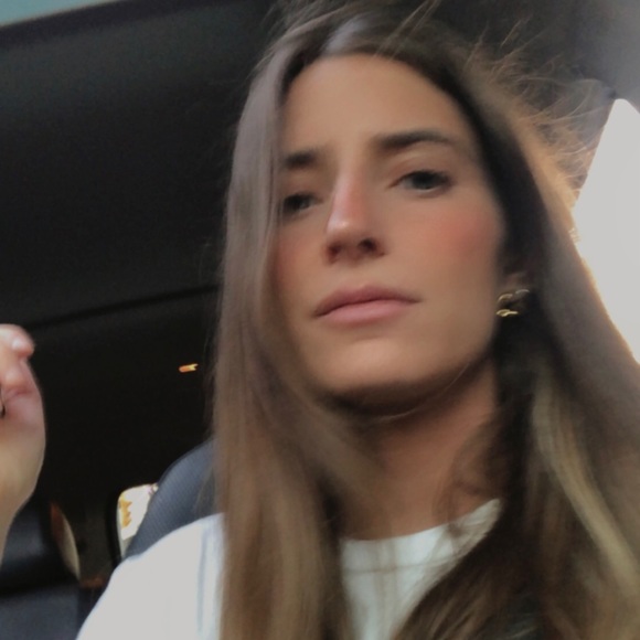 Meet your Posher, Lori - Picture 1 of 1